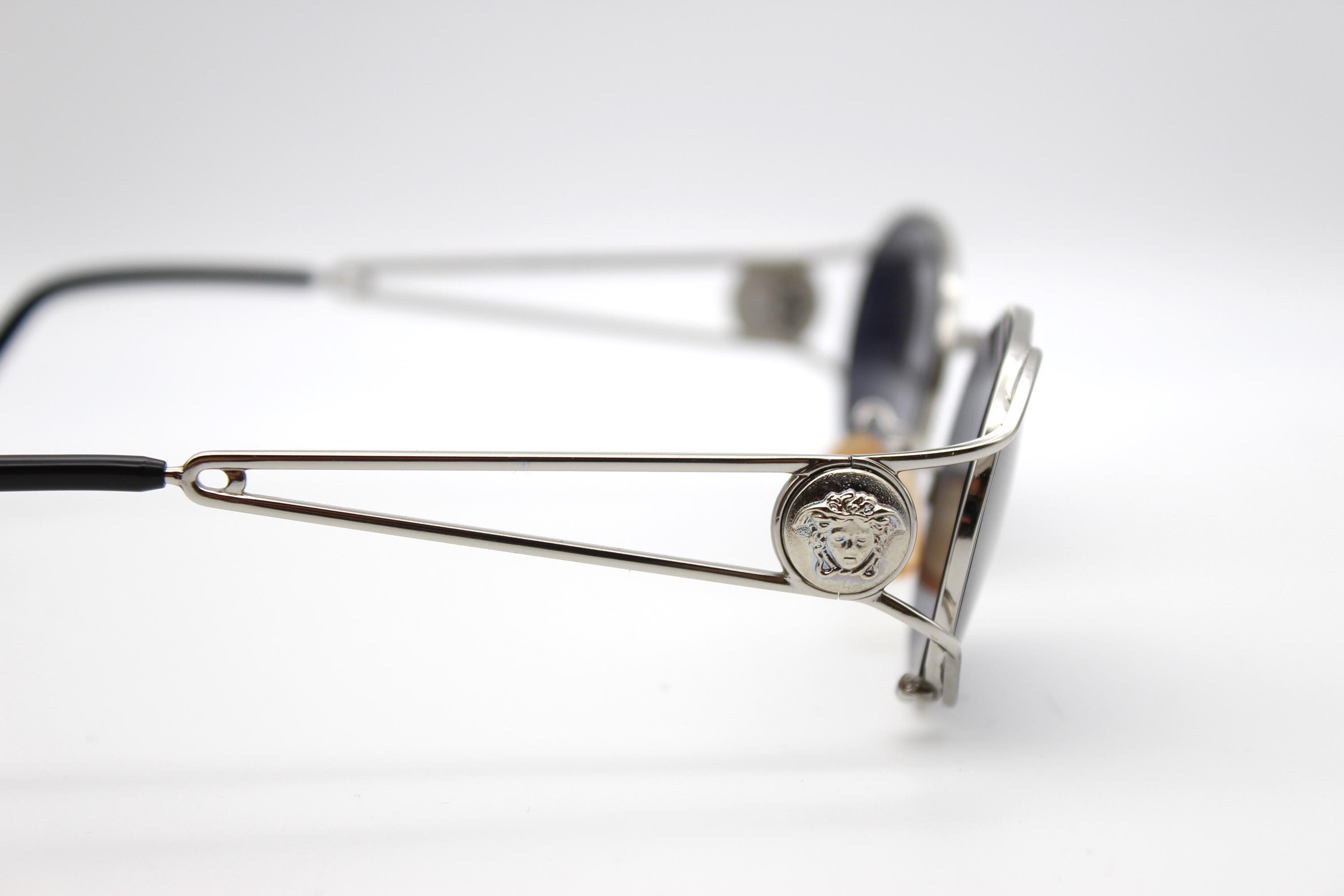 Vintage Eyewear Gianni Versace G98 COL 26M Oval Steampunk Made in