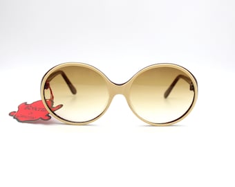 Vintage Roberta di Camerino Oversized Sunglasses, 1980’s Made in Italy Vintage Roberta Di Camerino Oversized Sunglasses, 1980 main image 3