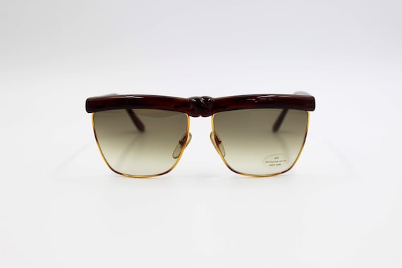 Vintage Sunglasses Laura Biagiotti P35 Authentic and Rare  display picture 2
