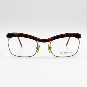Vintage Eyewear frame Romeo Gigli RG 56 authentic and rare Cat eye clubmaster glasses wiht demo lenses Made in Italy New Old Stock