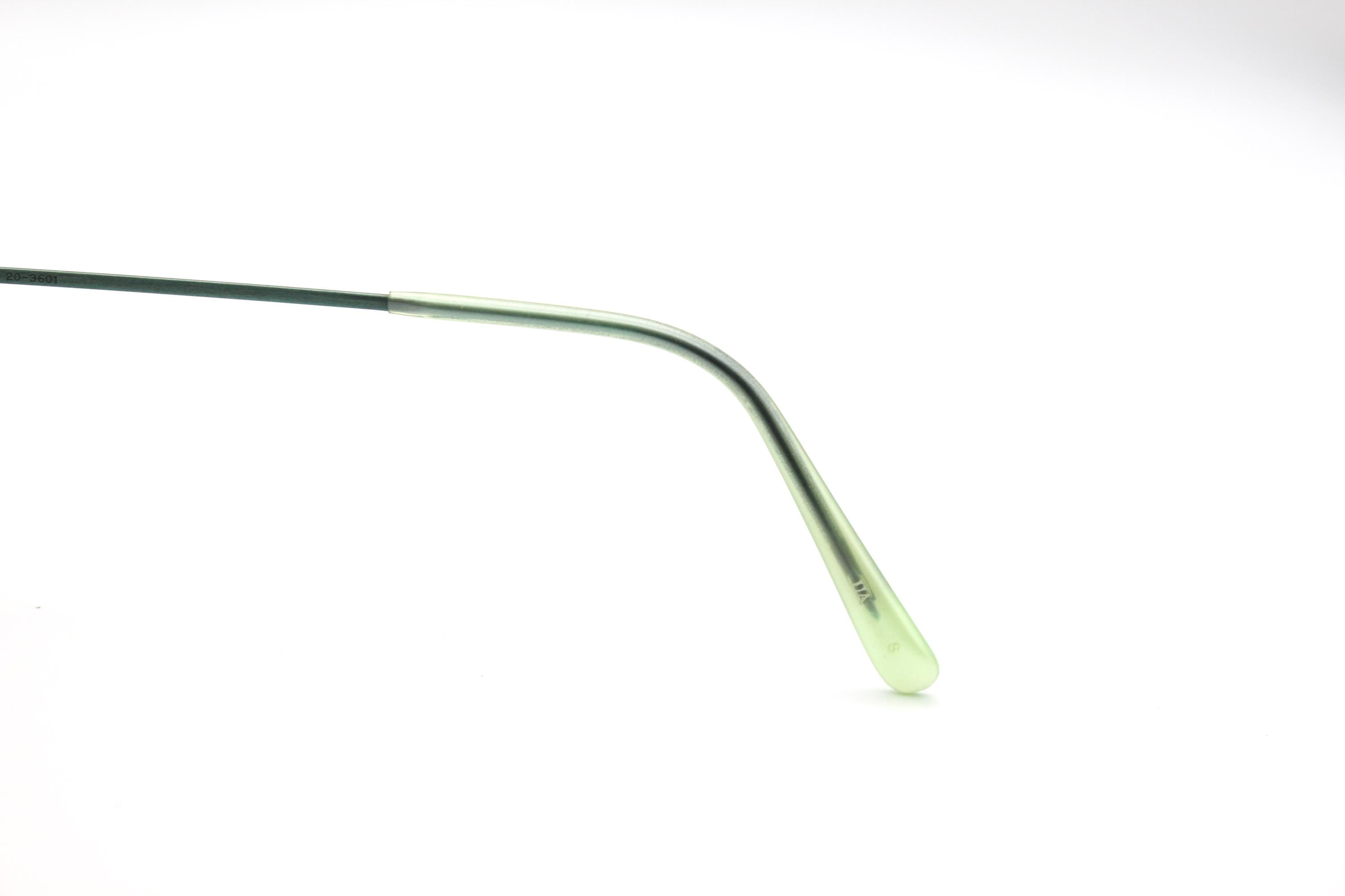 Vintage Sunglasses June July Auguste 20-3601 Cat Eye Metal