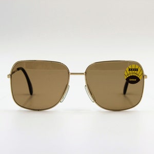 Luxury Vintage Sunglasses Carl Zeiss Umbral 9219 Oversize Metal Square authentic with original lenses Made in Germany, New old stock