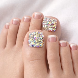 White French Tip False Press On Toe Nails | Reusable 24 Piece Set