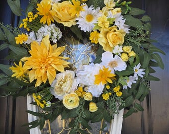 Spring Wreaths for Front Door Yellow Wreaths Easter Wreath Daisy Wreath Summer Wreaths Gift Forsythia Wreath Easter Door Decor Gift for Mom