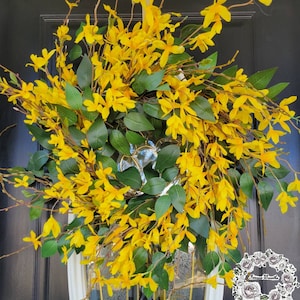 Couronne de forsythia jaune Couronnes de printemps pour porte d&#39;entrée Couronne de Pâques Couronnes d&#39;été Couronne jaune Couronne de porte de Pâques cadeau pour maman