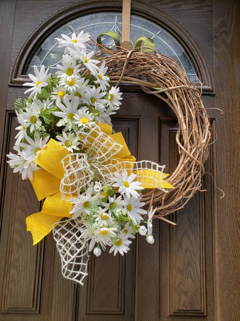 Summer Wreaths For Front Door White Daisy Image 0