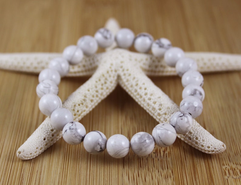 8 mm White TurquoiseHowlite Round Bracelet