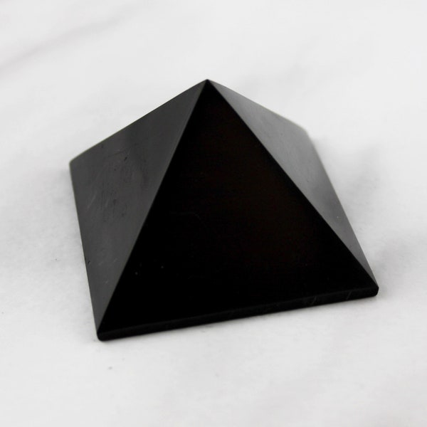 Russian Shungite Pyramid for EMF Protection, Pain Relief, 40mm, 5cm, 1 pc