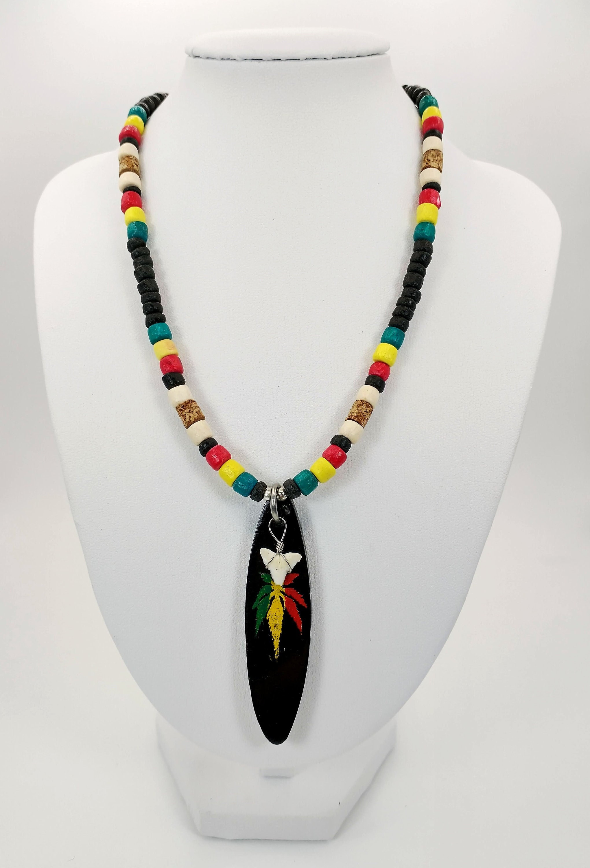 Collar De Surfista De Alta Calidad Con Diente De Tiburón