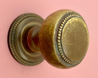 Pomo central grande de latón recuperado de estilo eduardiano, tirador decorativo para puerta de entrada, mueble principal antiguo