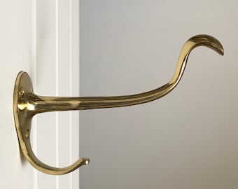 Percheros art nouveau de latón fundido