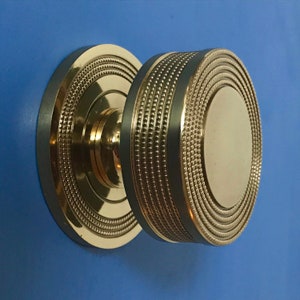 Gran pomo central eduardiano recuperado, manija para puerta de entrada, aldaba para cartas, decoración para muebles antiguos (MÁS DISPONIBLES)