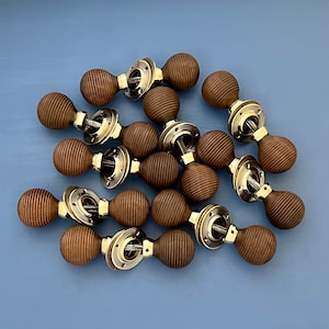 Reclaimed Oak Wooden Beehive Door Handles Knobs brass brown Pull Furniture Mortice Rimlock Vintage Antique Victorian Ribbed Style Wood