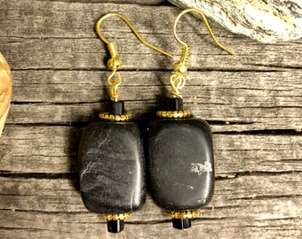 Dangle Grey Soapstone