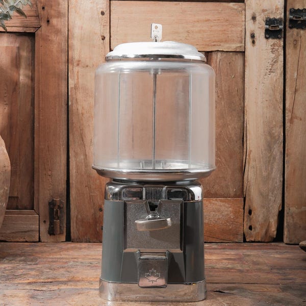 Vintage Beaver Gumball Machine – Canadian Maple Leaf Candy Dispenser – Retro Arcade Decor