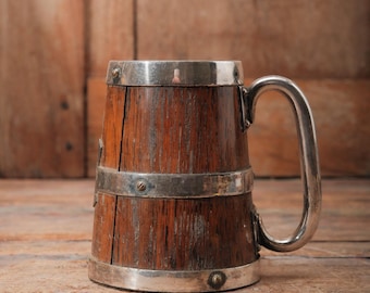 Vintage European Wooden Tankard with Metal Bands – Rustic Barrel Style Beer Mug