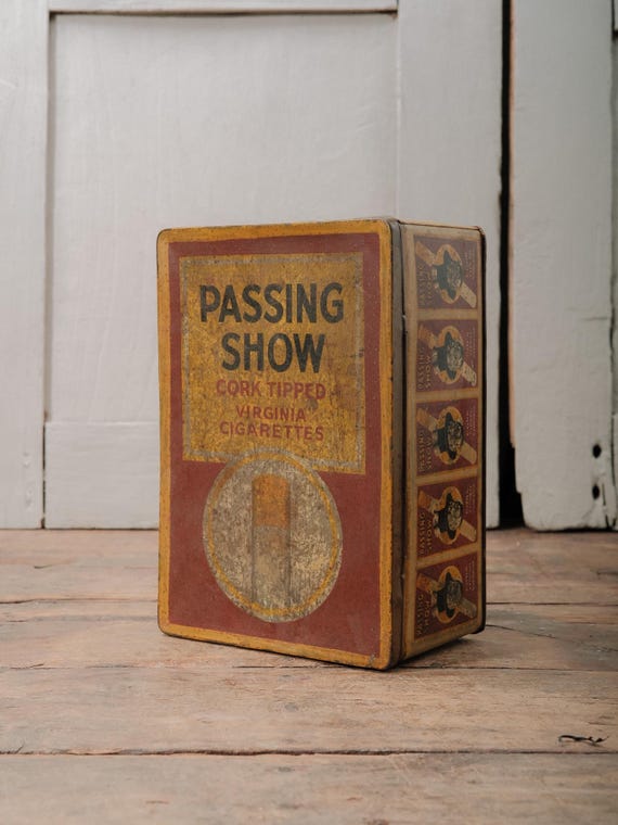vintage tin cigarette box 1930's Vintage Metal Passing Show Cigarette Box
