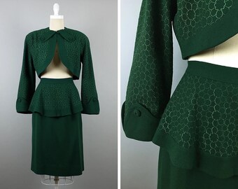 RESERVED ON LAYAWAY 3rd payment - Vintage 1940s Emerald Green Wool Woolen Suit with Floral Embroidered Front Peplum and Bolero Jacket