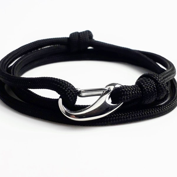 Black climbing bracelet, Stainless steel carabiner, Adjustable paracord bracelet, Unisex men's bracelet, Sporty chic collection