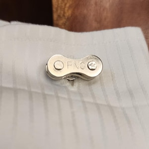 Cufflinks made from real Stainless Steel (Silver) Bike Bicycle chain Gift Boxed
