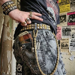 Bright Gold Bike Chain Wallet Chain, Upcycled Heavy Duty Pant Chain, Alt Fashion Accessory, Queer Punk Grunge Style, Statement Pocket Chain