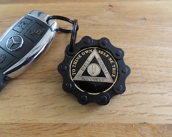 Display your AA Chip Keychain Crafted bicycle chain Alcoholics Anonymous NA CA Medallion Key Ring Gift Sobriety Birthday Anniversary Biker