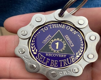 Display AA Chip Holder Keychain Crafted bicycle chain Alcoholics Anonymous NA CA Medallion KeyRing Gift Sobriety Birthday New in  Chrome