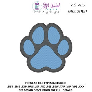 Puede incluir: Un diseño de bordado de huella de pata gris con acentos azules. El diseño está disponible en 7 tamaños. Tipos de archivos incluidos: DST, EMB, EXP, HUS, JEF, PEC, PES, SEW, TAP, VIP, VP3, XXX.