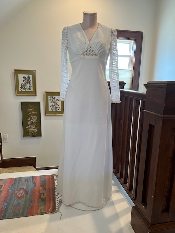 White vintage Dress small - image 1