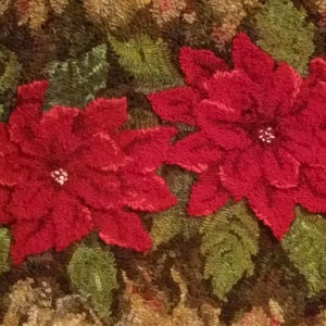 Poinsettia Pair - Rug Hooking PATTERN on Rug Warp / Linen / Burlap / Paper
