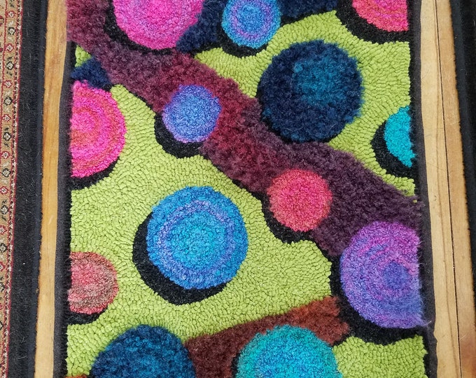 Gumballs #1 - Rug & Needlework PATTERN on Rug Warp / Linen / Burlap / Paper