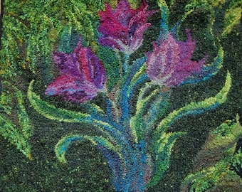 Parrot Tulips #1-Rug Hooking PATTERN on Rug Warp / Linen / Burlap / Paper