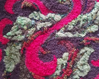 Mossy Leaves & Scrolls - Rug Hooking PATTERN on Rug Warp / Linen / Burlap / Paper