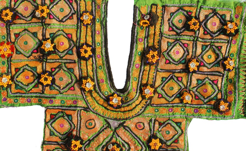 Beautiful Embroidered Indian Vintage Neck Yoke Handmade Applique Patch Denim Jacket Patch College Fashion Fabric Boutique Required,
