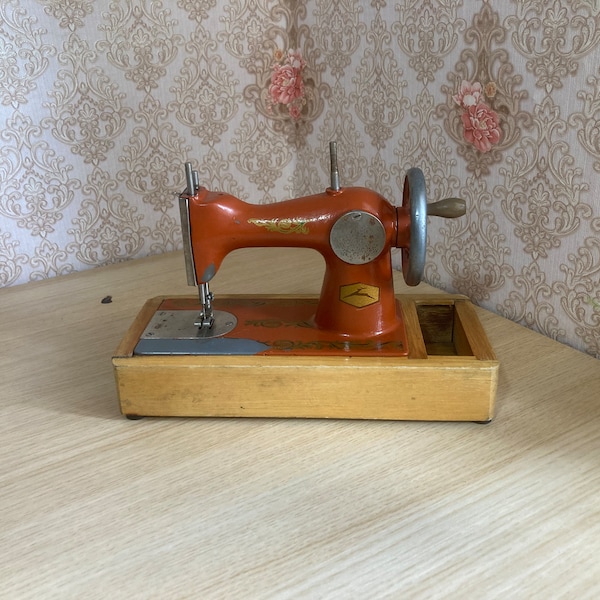 Vintage Sewing machine. vintage toy. child sewing machine.USSR vintage