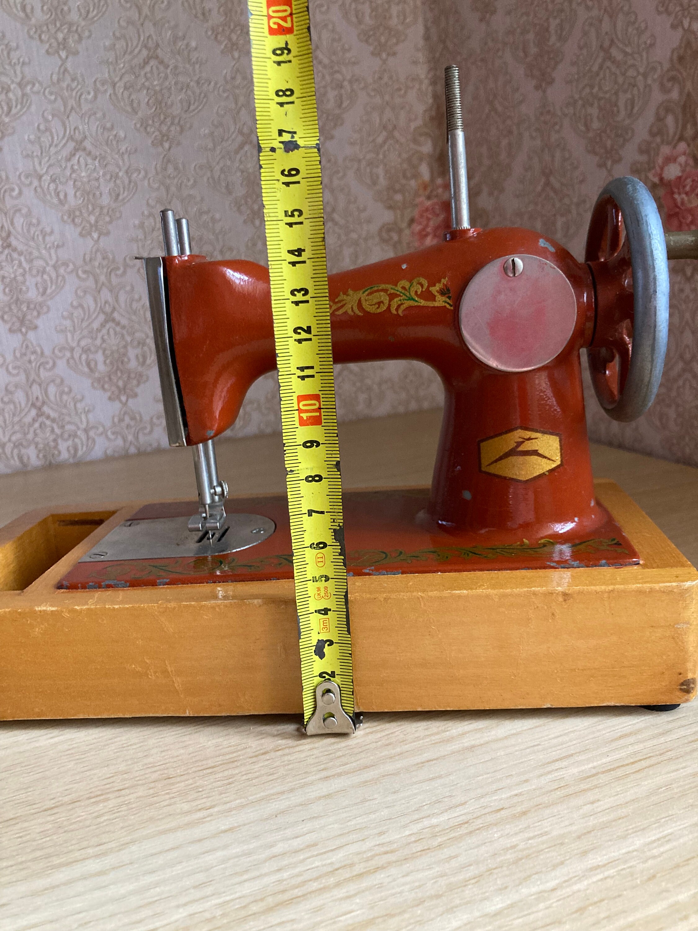 Vintage Sewing Machine. Vintage Toy. Child Sewing Machine.ussr Etsy