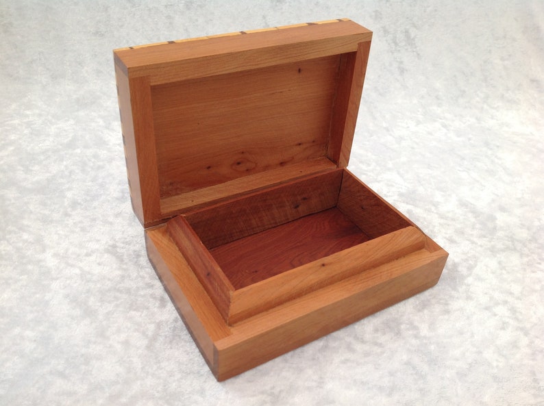 Moroccan Style JewelleryStorage Box with Marquetry in Araar French Polished