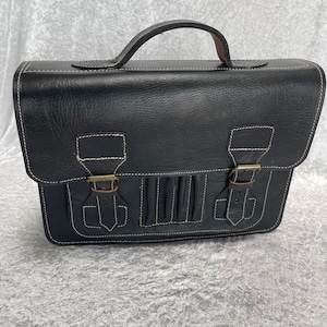Cartera grande de piel negra marroquí hecha a mano con asa