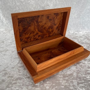 Moroccan Style Hand Made Araar (Cedar) Rounded Rectangular Jewellery/Trinket/Cufflink Box