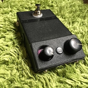 pédale fuzz vintage | duvet au germanium