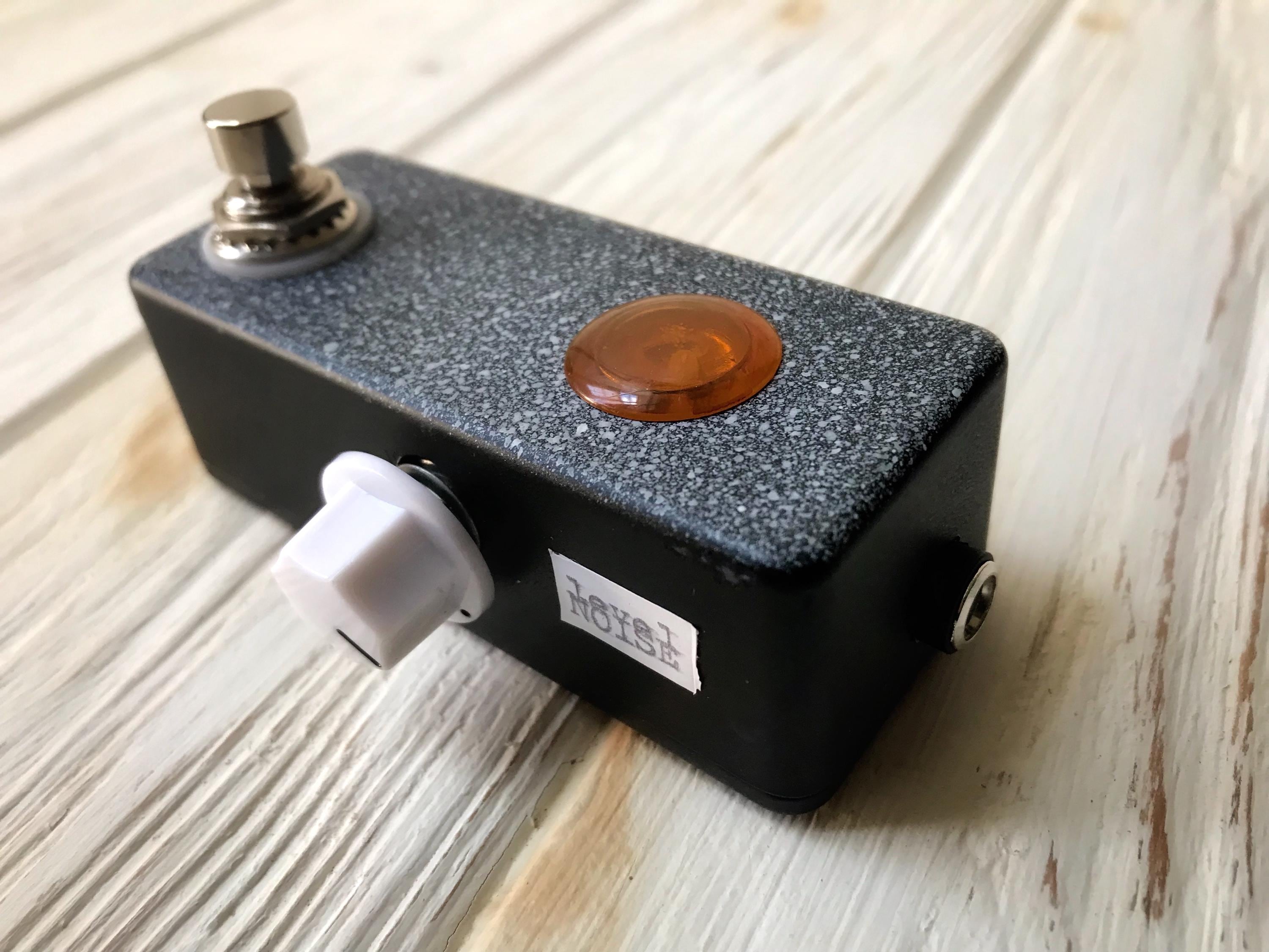 BLACK HARSH NOISE BOX【フルカスタムver】 Harsh Noise Boxes - Etsy