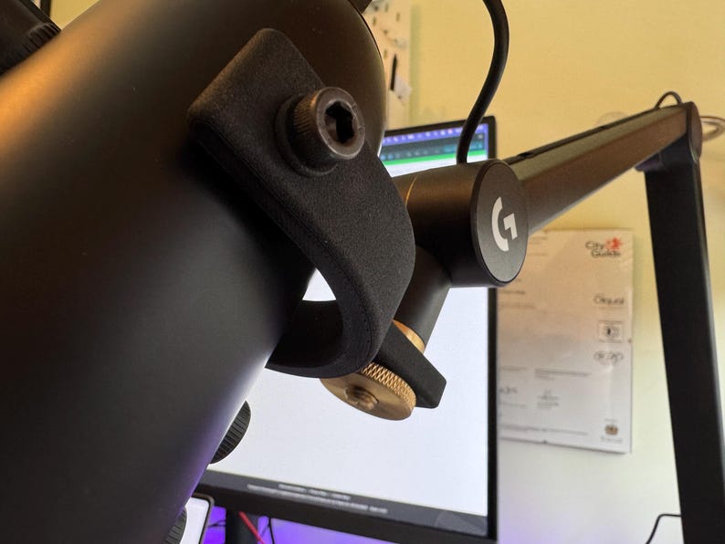 Logitech Compass Boom Arm Mic Mount – Sturdy and Adjustable Holder for Blue Yeti, Perfect for Streaming, Podcasts & Studio Setups bild 10