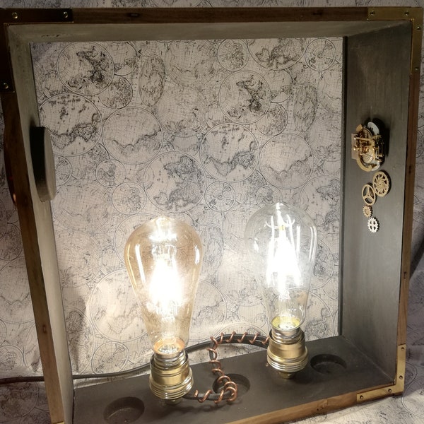 Lampe steampunk à poser modèle unique