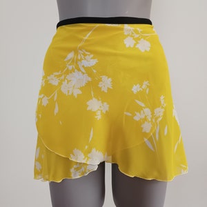 Ballet Skirt Yellow with Silhouette Flowers