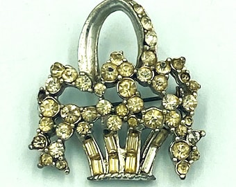 Vintage Rhinestone Faceted Glass Bead Flower Basket Costume Jewellery Brooch