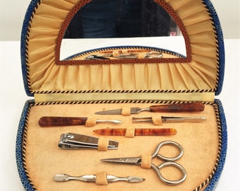 Vintage Manicure Set in Case