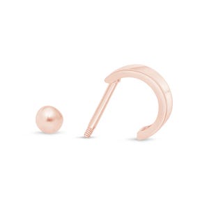 Pendiente Elaborado en Oro Rosa Sólido de 14K para Cartílago, Tragus y Lóbulo, Estilo Minimalista, Regalo Perfecto para Hombres y Mujeres.