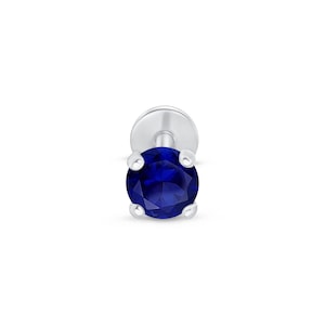 Arete de Zafiro en Oro Blanco de 14k, Arete de Base Plana para Cartílago, Joyería Hipoalergénica, Joyeria fina & minimalista,regalo especial