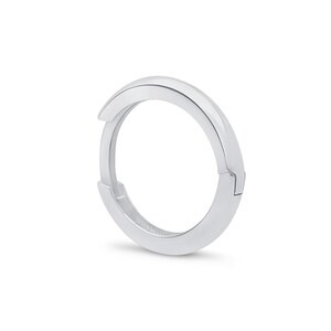 Tiny Gold Huggie Hoop Earrings, 5mm 7mm 9mm 11mm Sizes, 14K Helix & Lobe Piercing Hoop, Tragus Earring, Hypoallergenic Gift