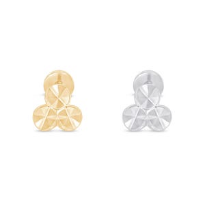 Pendiente Delicado de Oro con Tres Puntos, Pendiente de Oro con Corte de Diamante, Aro de Cartílago Cómodo, Pendiente de Oro de 14k, Joyería